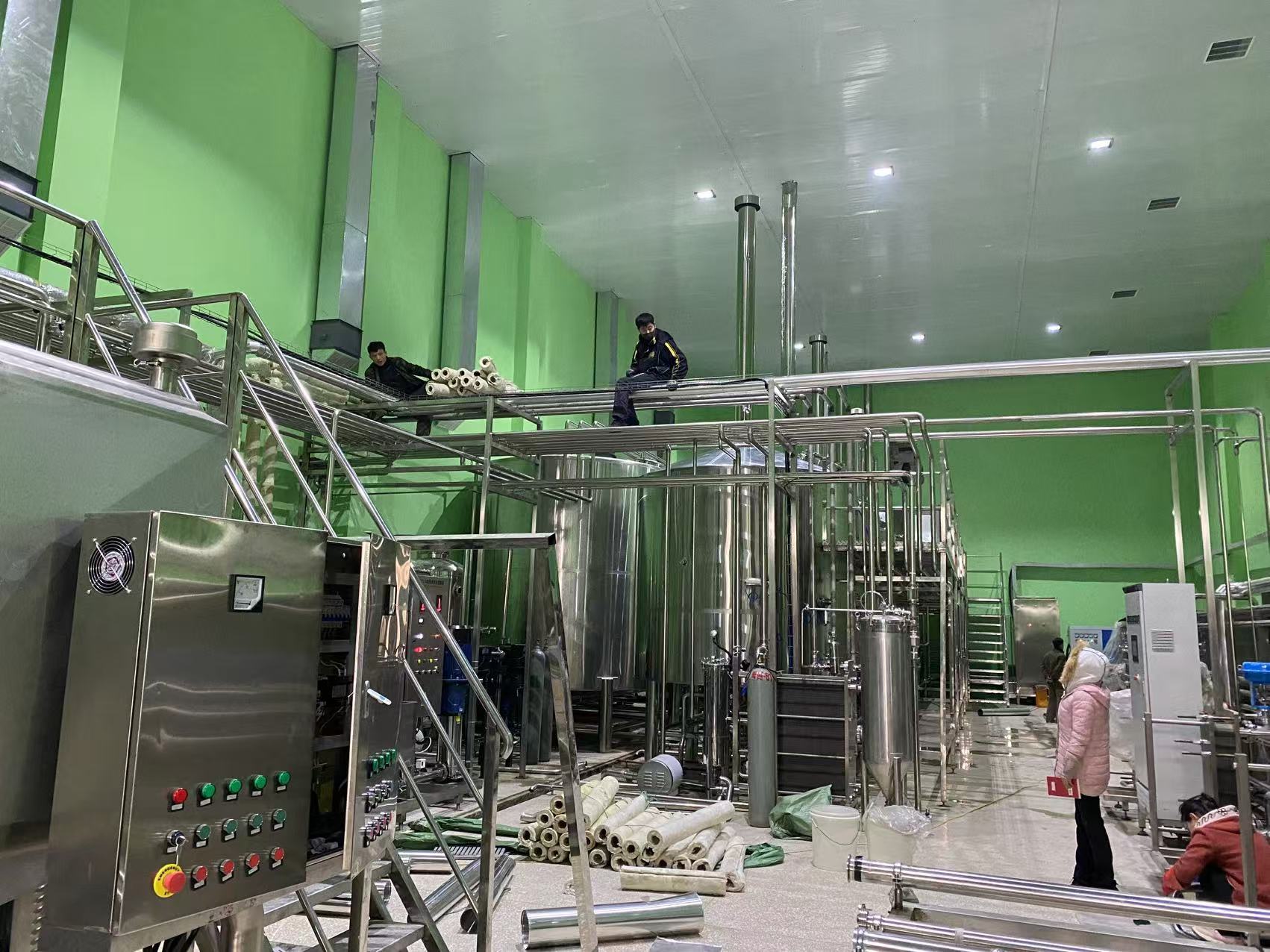 东湖精酿啤酒设备厂—精酿啤酒设备制造：传承工艺与创新科技的交融